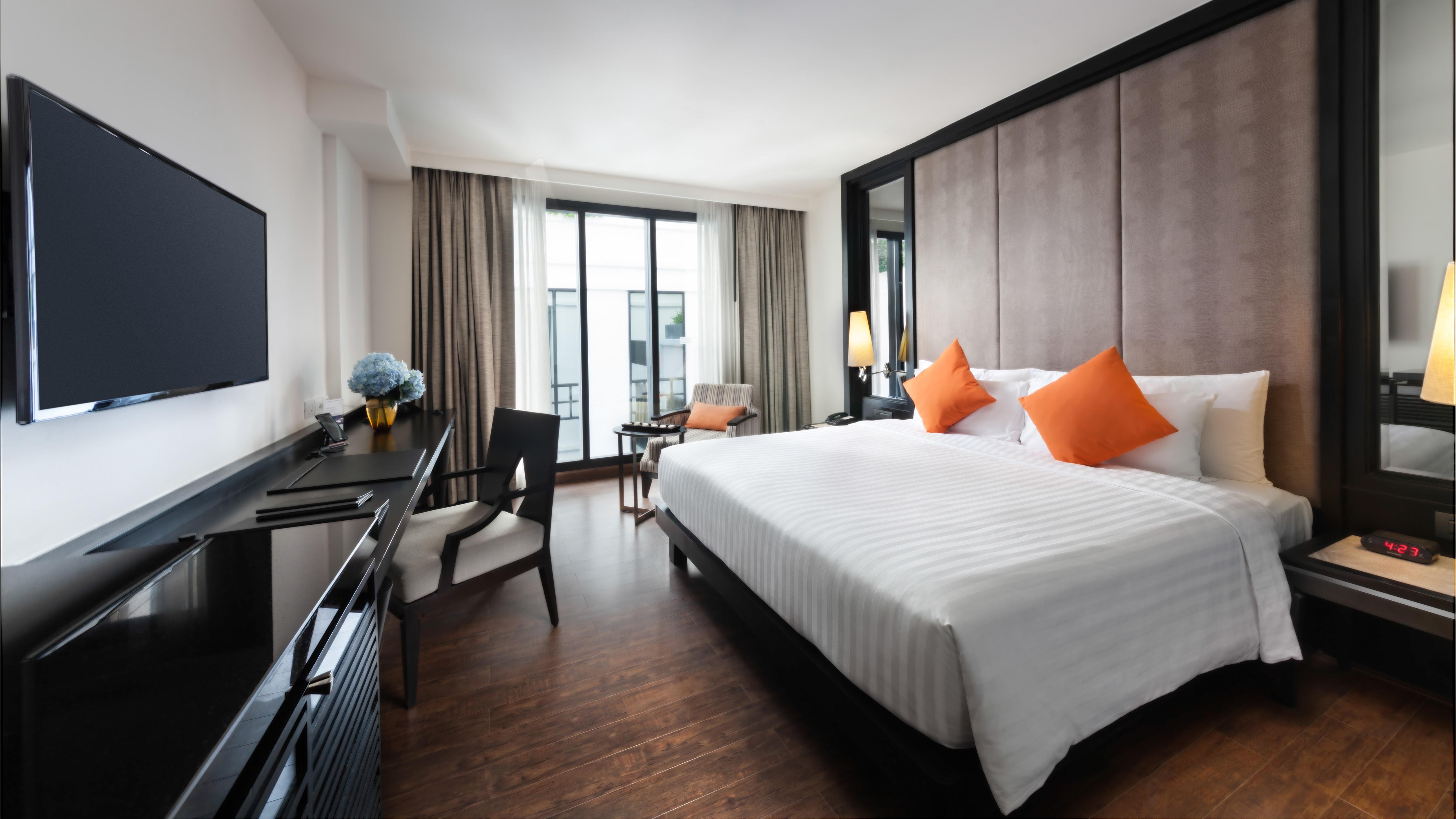Mövenpick Sukhumvit 15 - Sha Hotel Bangkok