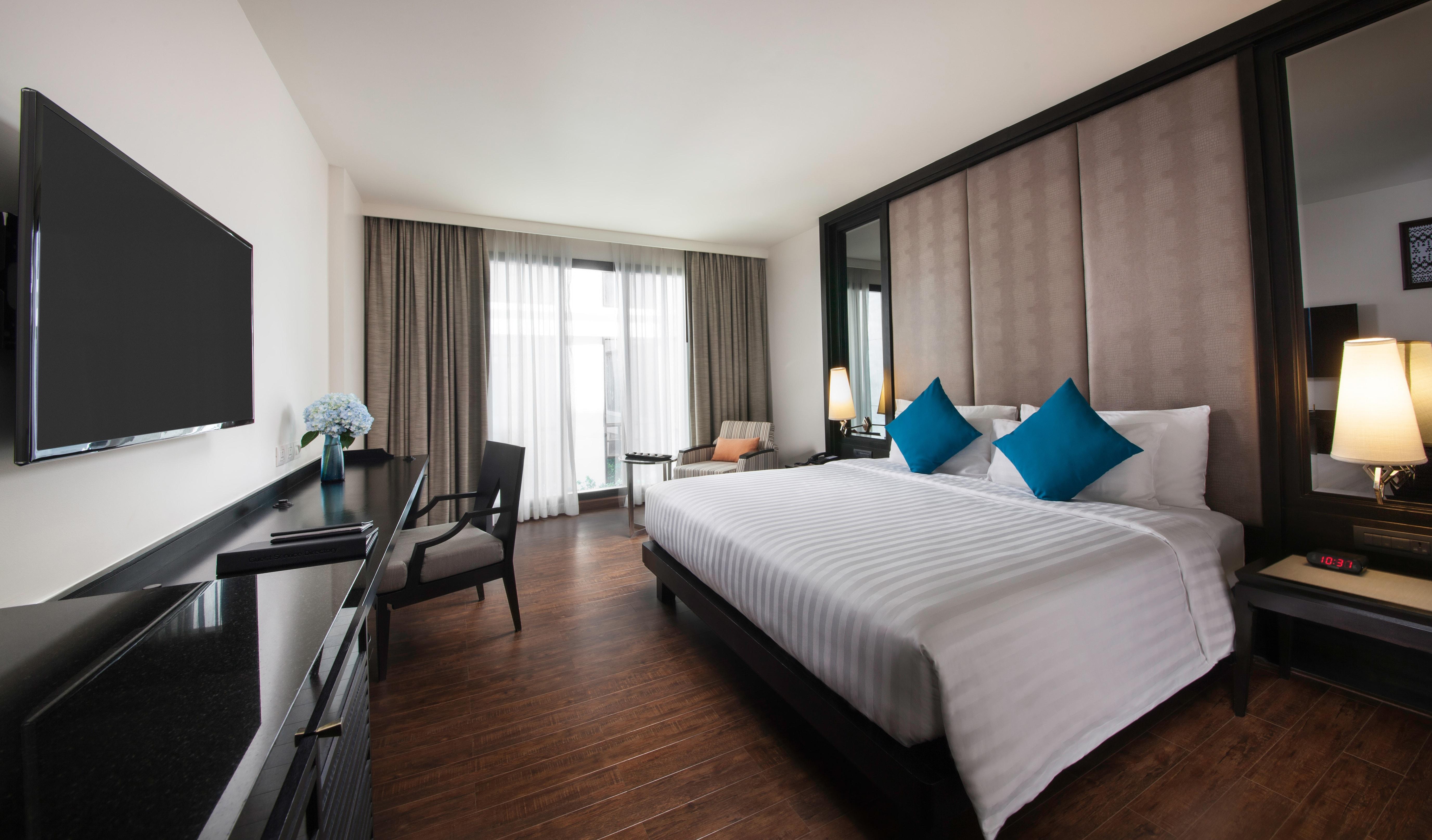 Mövenpick Sukhumvit 15 - Sha 5*