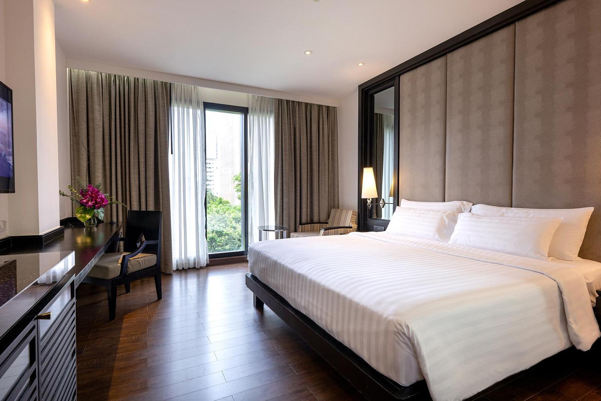 Mövenpick Sukhumvit 15 - Sha 5*