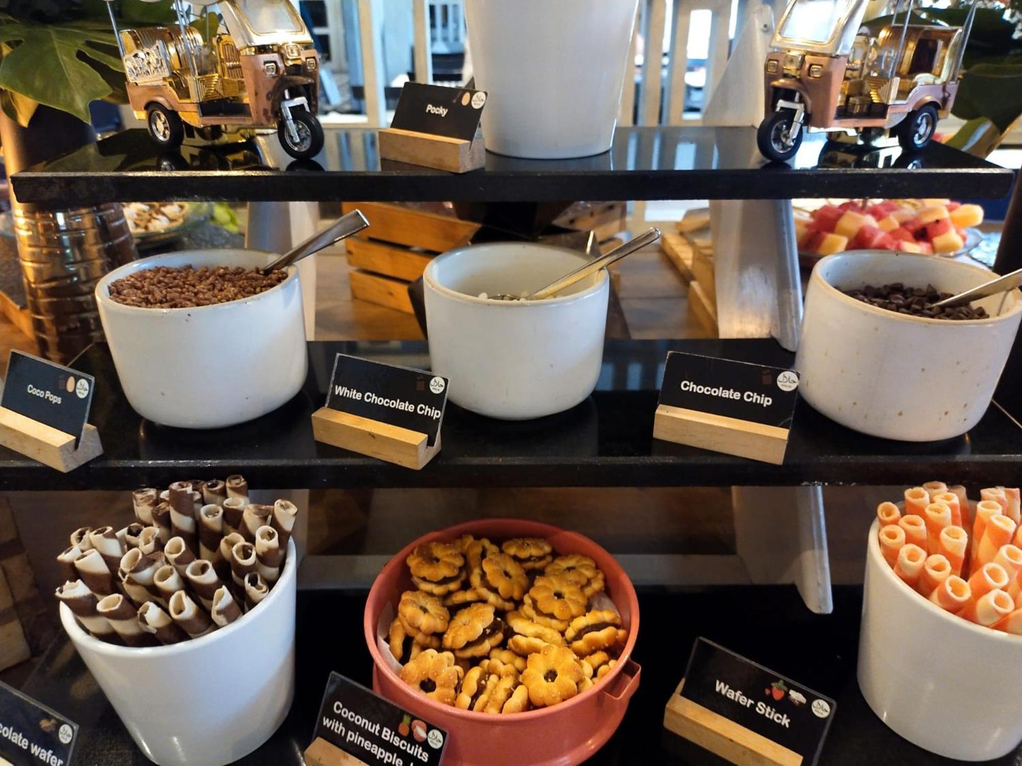 Mövenpick Sukhumvit 15 - Sha Bangkok