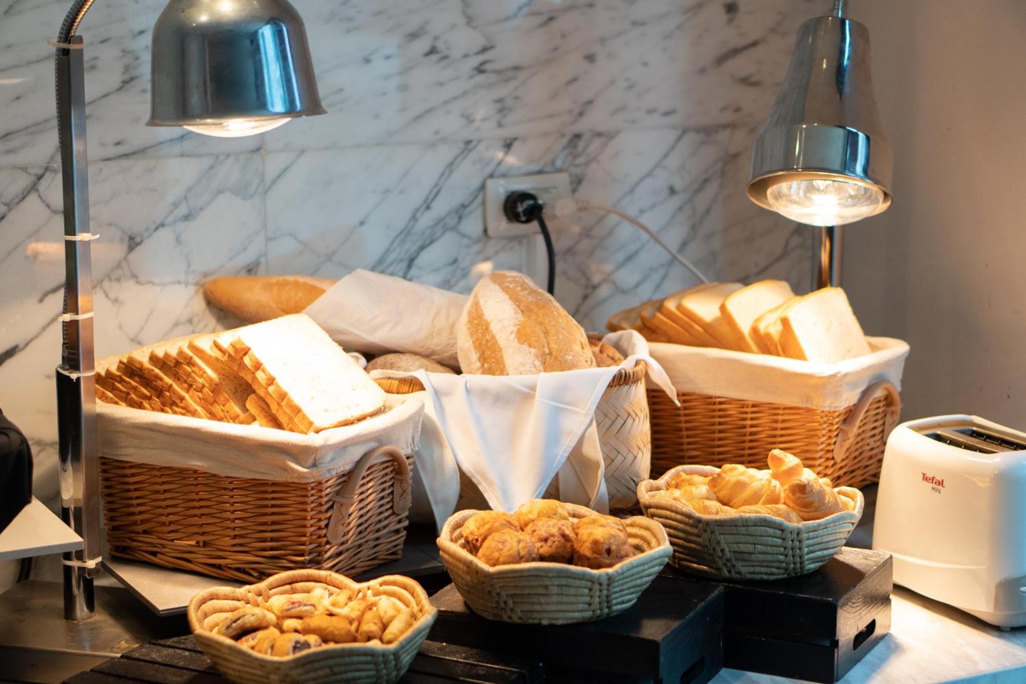 Moevenpick Sukhumvit 15 酒店 曼谷