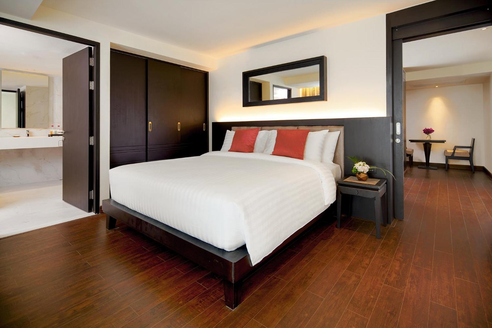 Moevenpick Sukhumvit 15 5* 曼谷