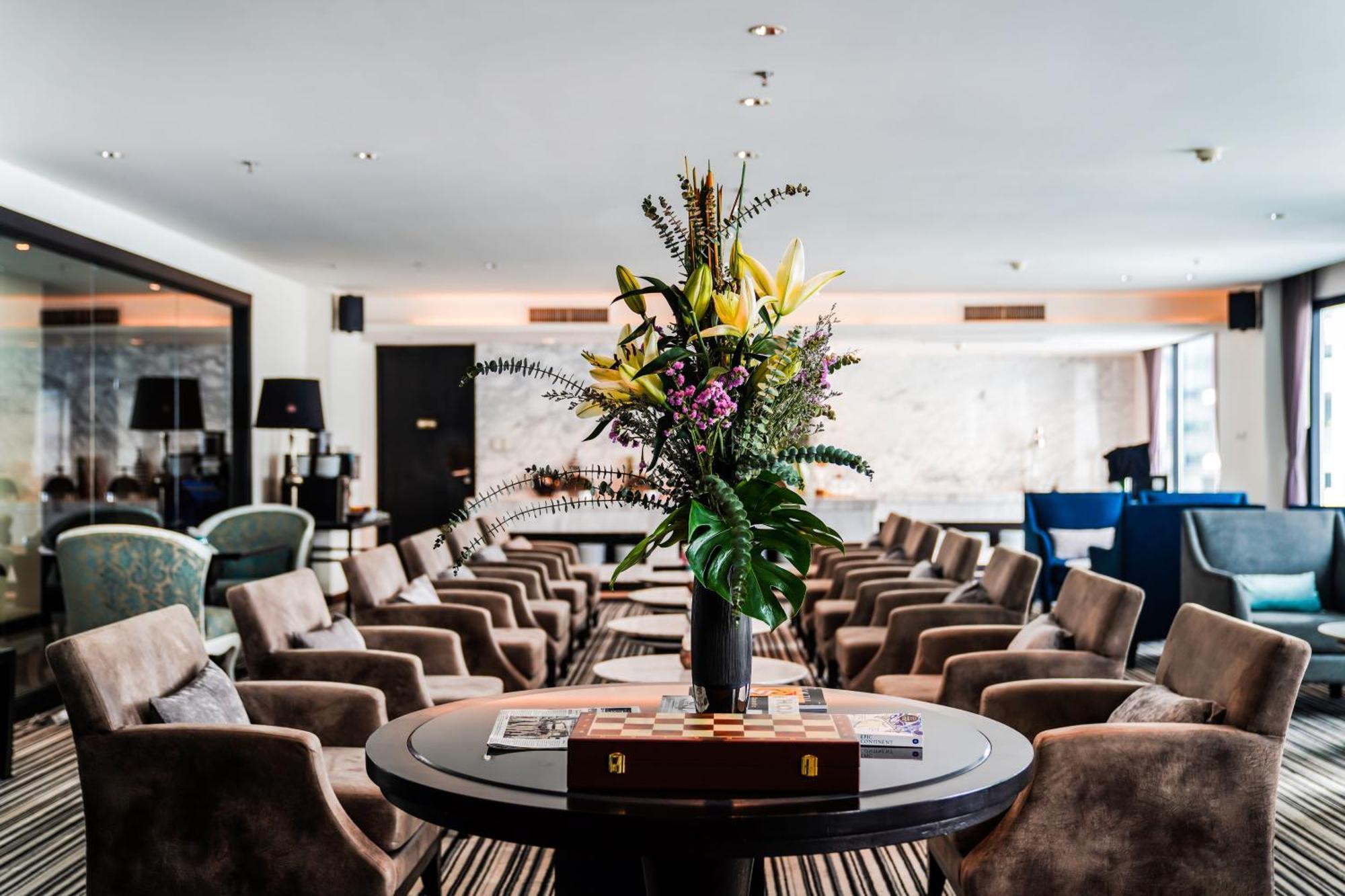 Moevenpick Sukhumvit 15 酒店 5*